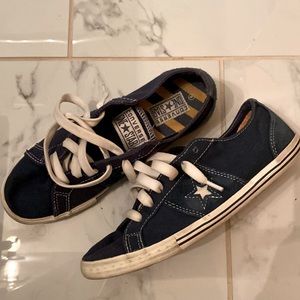 Womens Converse One-Star Size 8